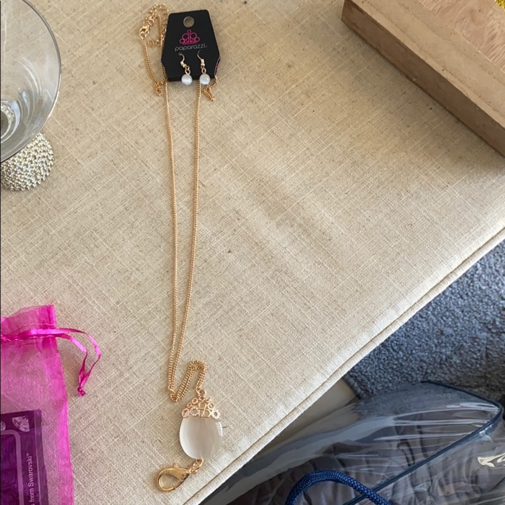 Badge holder and matching earring set